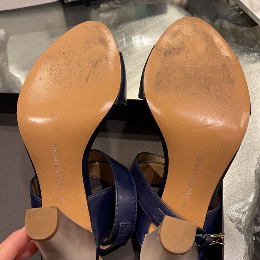 Banana Republic Samanda heels - Picture 3 of 4